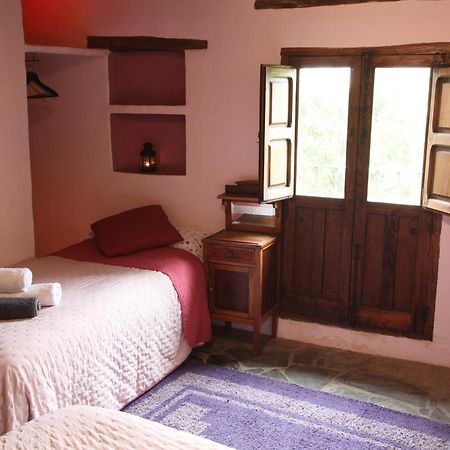 Cortijo Rural El Albercon - Capileira - Alpujarra Rural Villa ภายนอก รูปภาพ