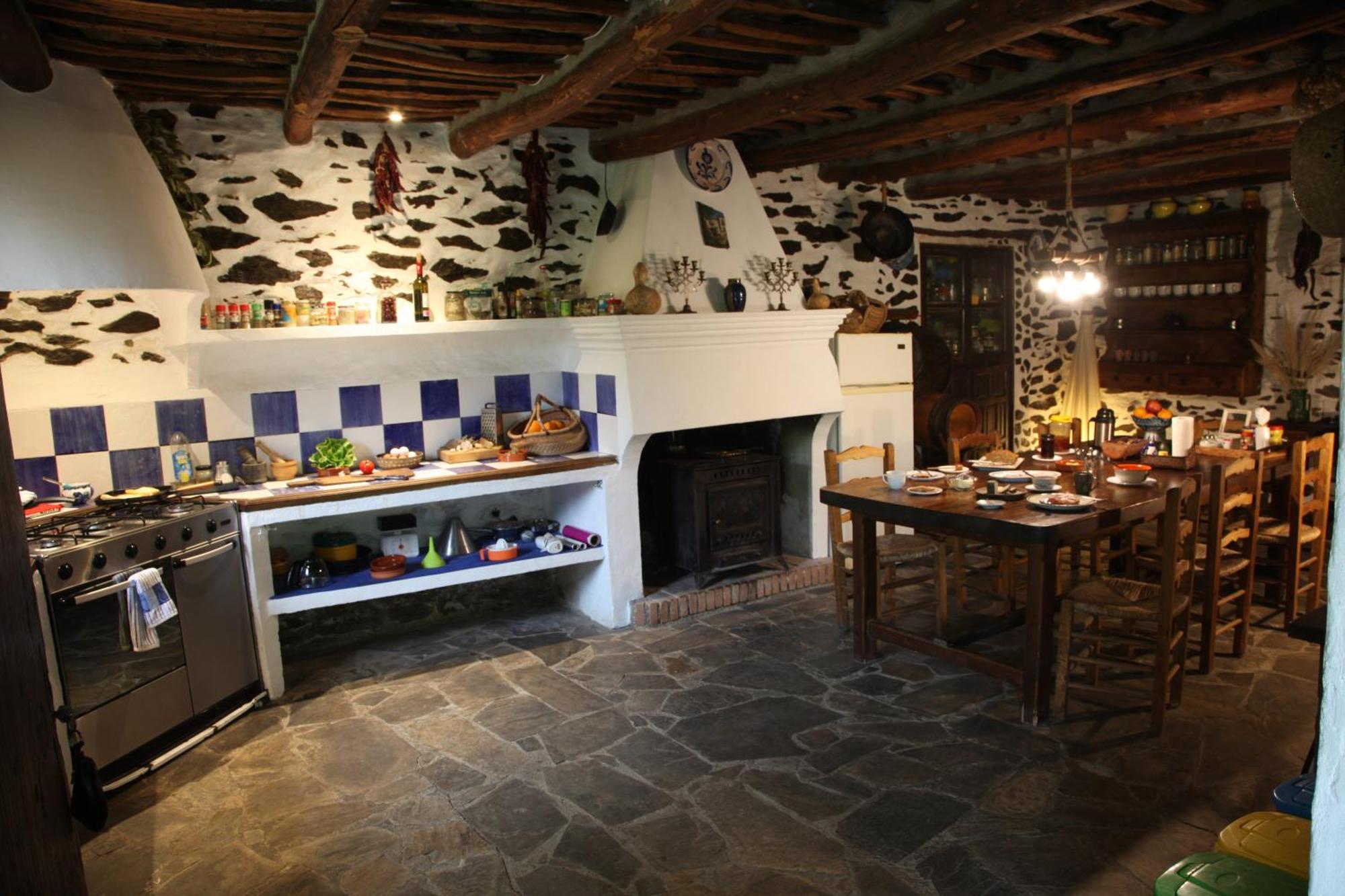 Cortijo Rural El Albercon - Capileira - Alpujarra Rural Villa ภายนอก รูปภาพ