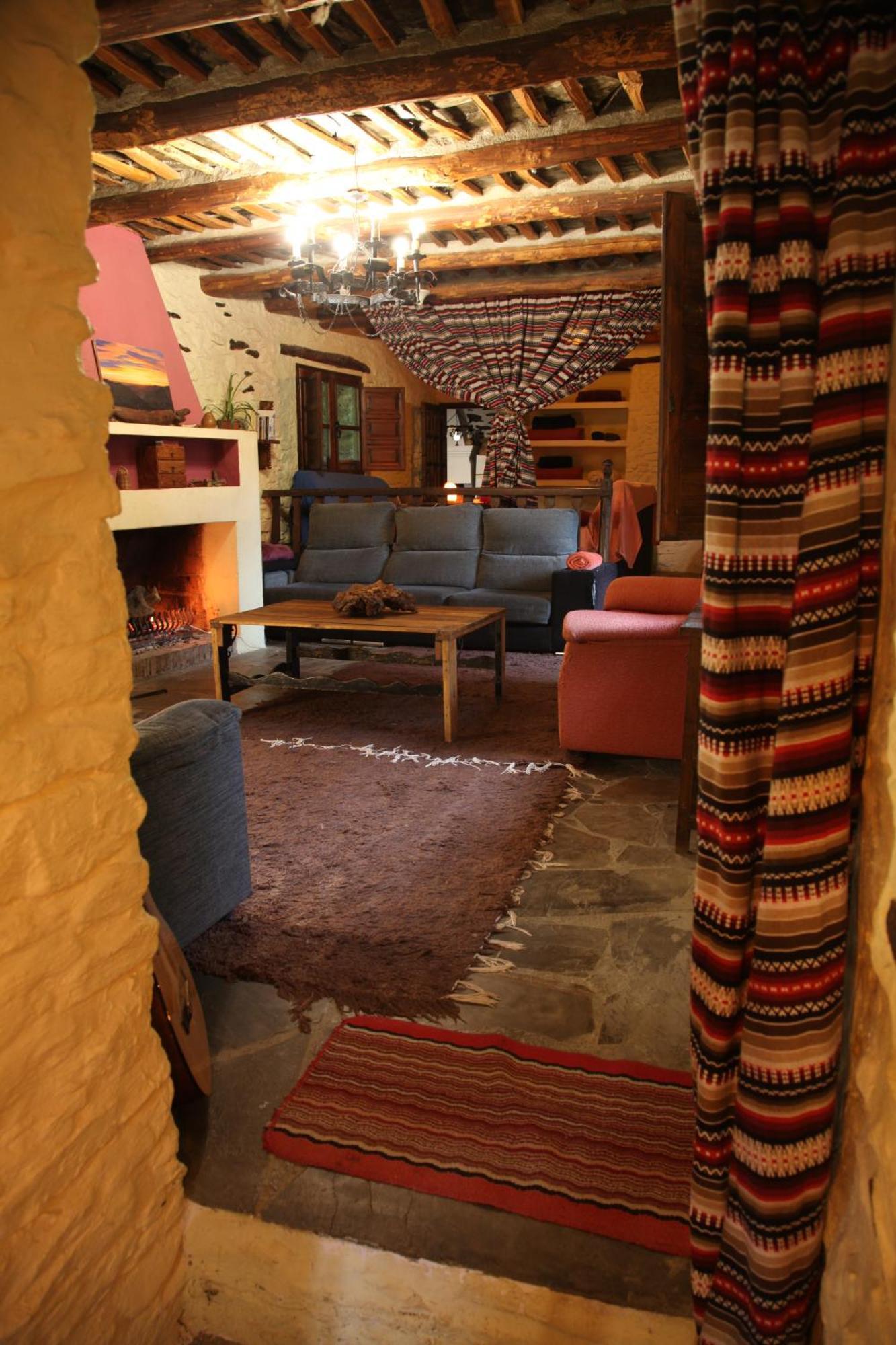 Cortijo Rural El Albercon - Capileira - Alpujarra Rural Villa ภายนอก รูปภาพ