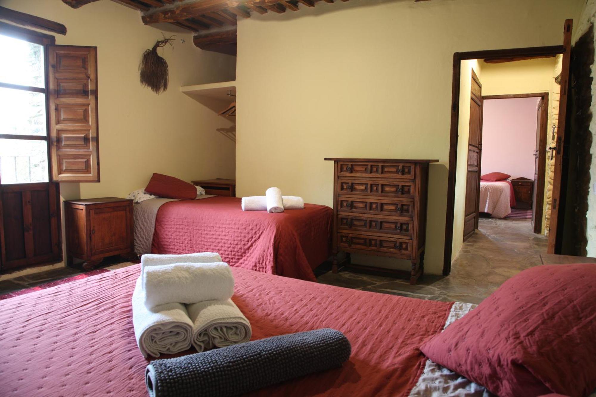 Cortijo Rural El Albercon - Capileira - Alpujarra Rural Villa ภายนอก รูปภาพ