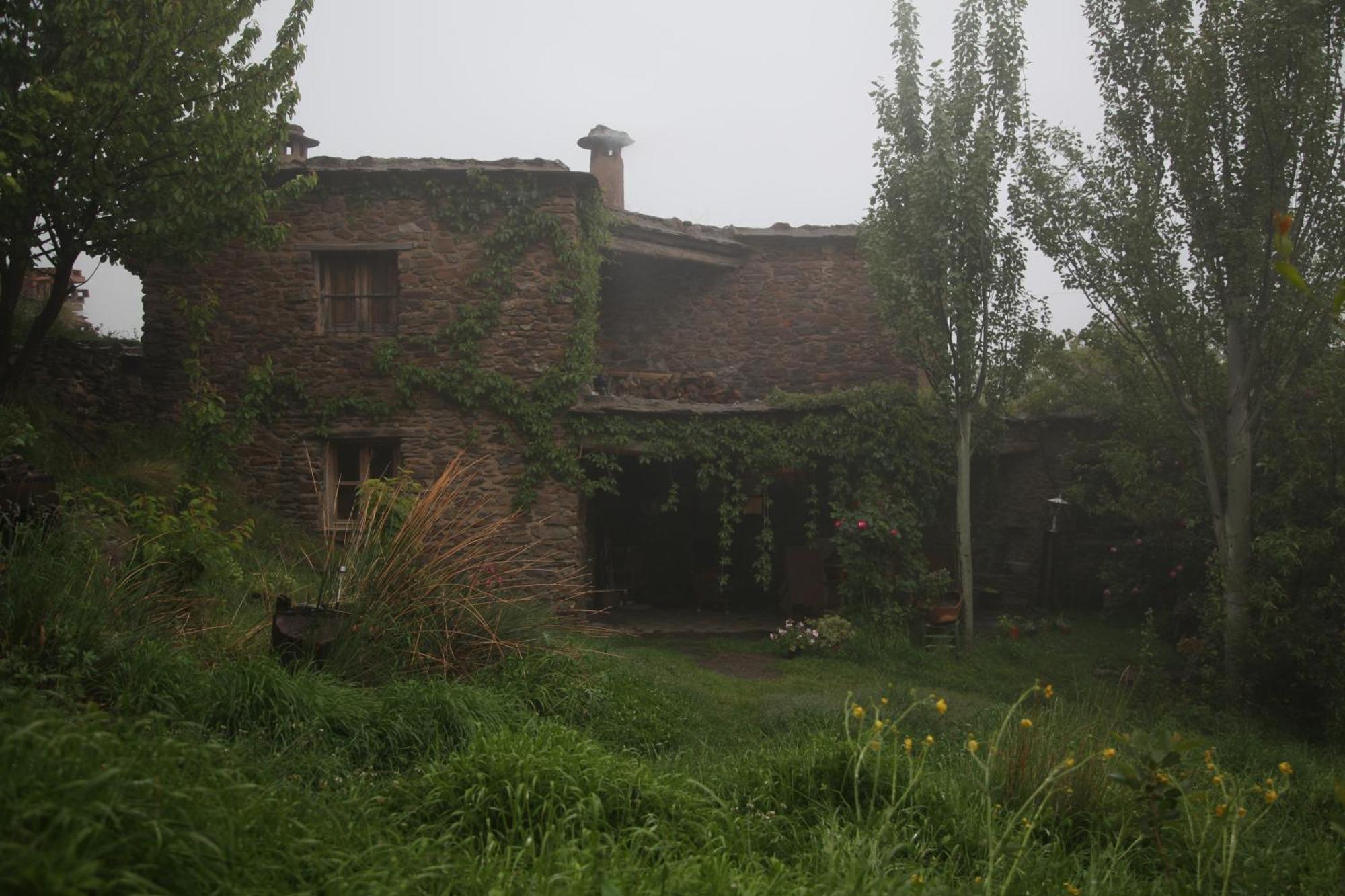 Cortijo Rural El Albercon - Capileira - Alpujarra Rural Villa ภายนอก รูปภาพ
