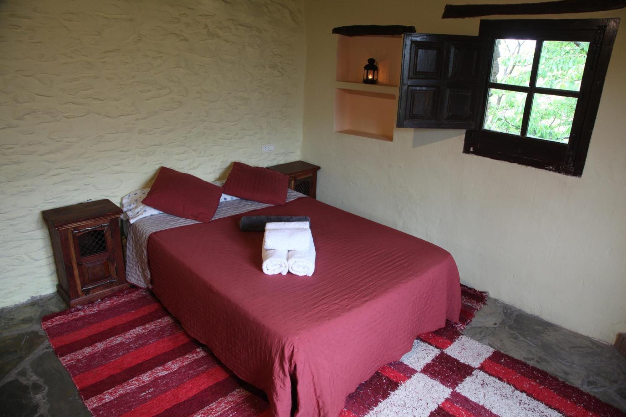 Cortijo Rural El Albercon - Capileira - Alpujarra Rural Villa ภายนอก รูปภาพ