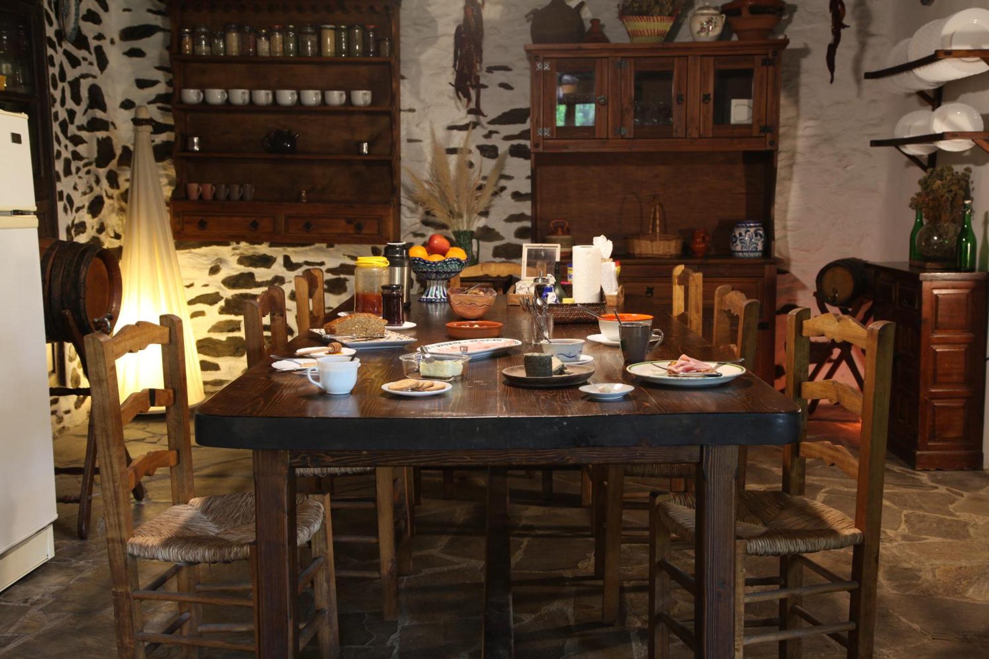 Cortijo Rural El Albercon - Capileira - Alpujarra Rural Villa ภายนอก รูปภาพ